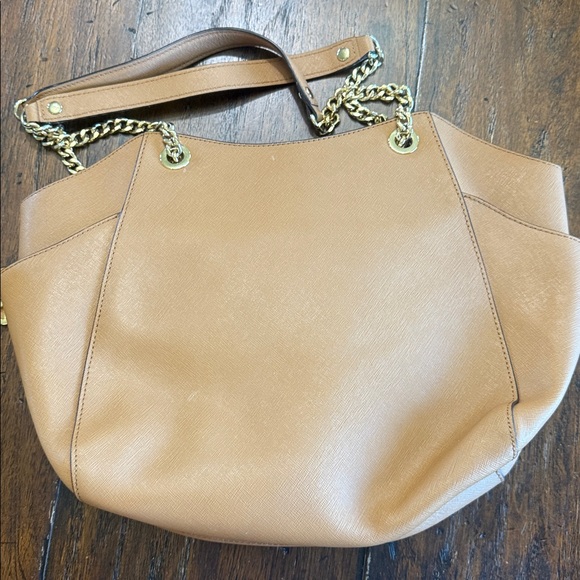 Michael Kors Jet set chain tote luggage - Picture 3 of 4